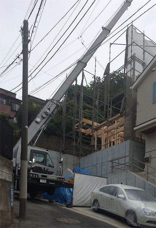 崖上建築